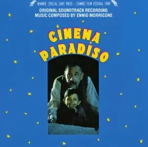 سینما پارادیسو (Cinema Paradiso)