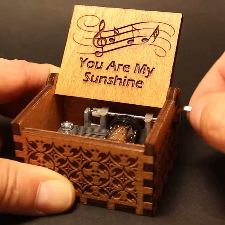 اجرای موزیک باکس قطعه رومئو و ژولیت